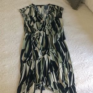 Banana republic sleeveless wrap dress